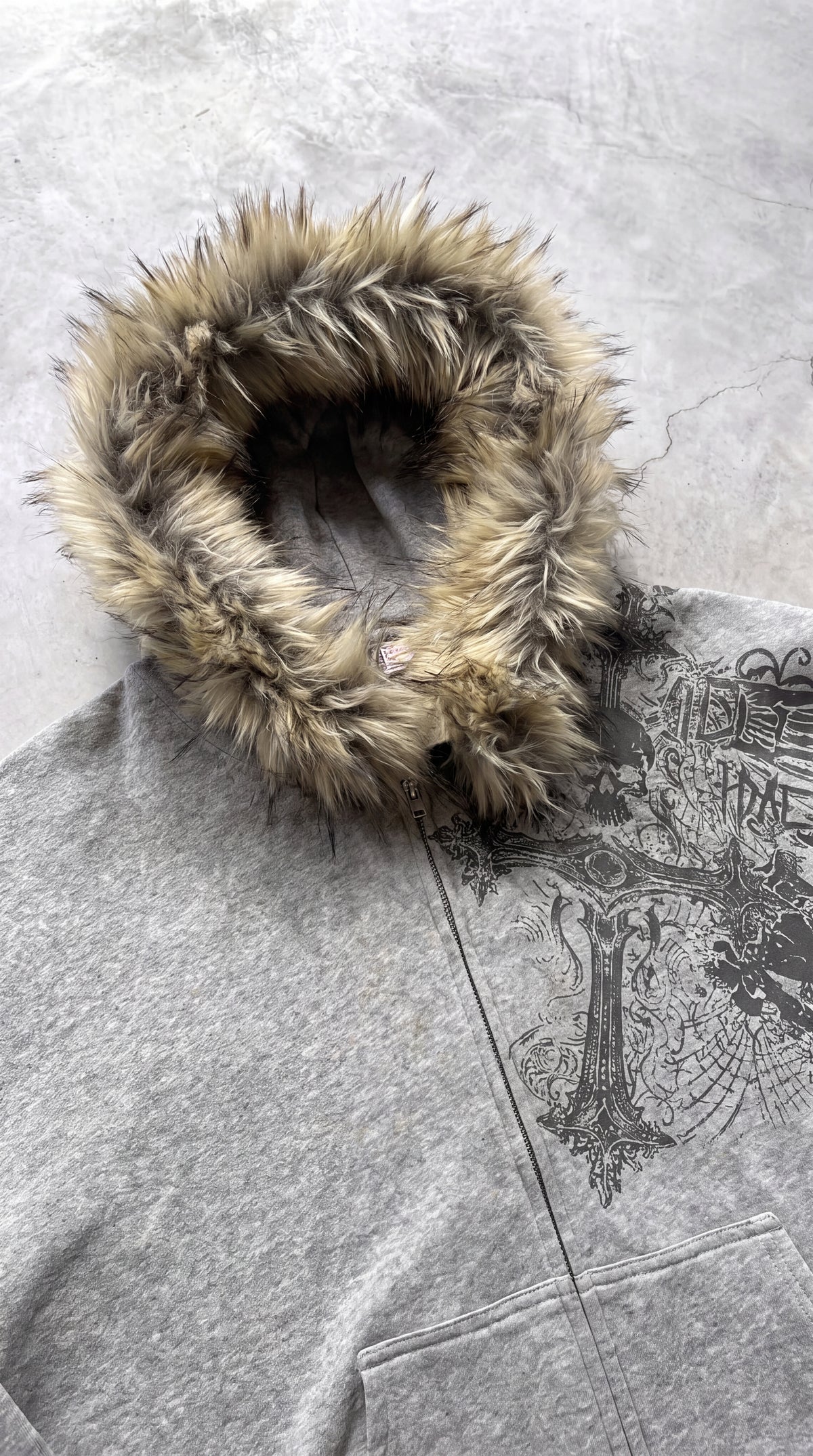 MUKURO FUR-HOOD ZIP HOODIE
