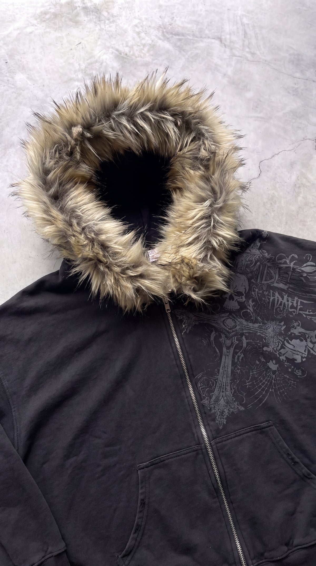MUKURO FUR-HOOD ZIP HOODIE