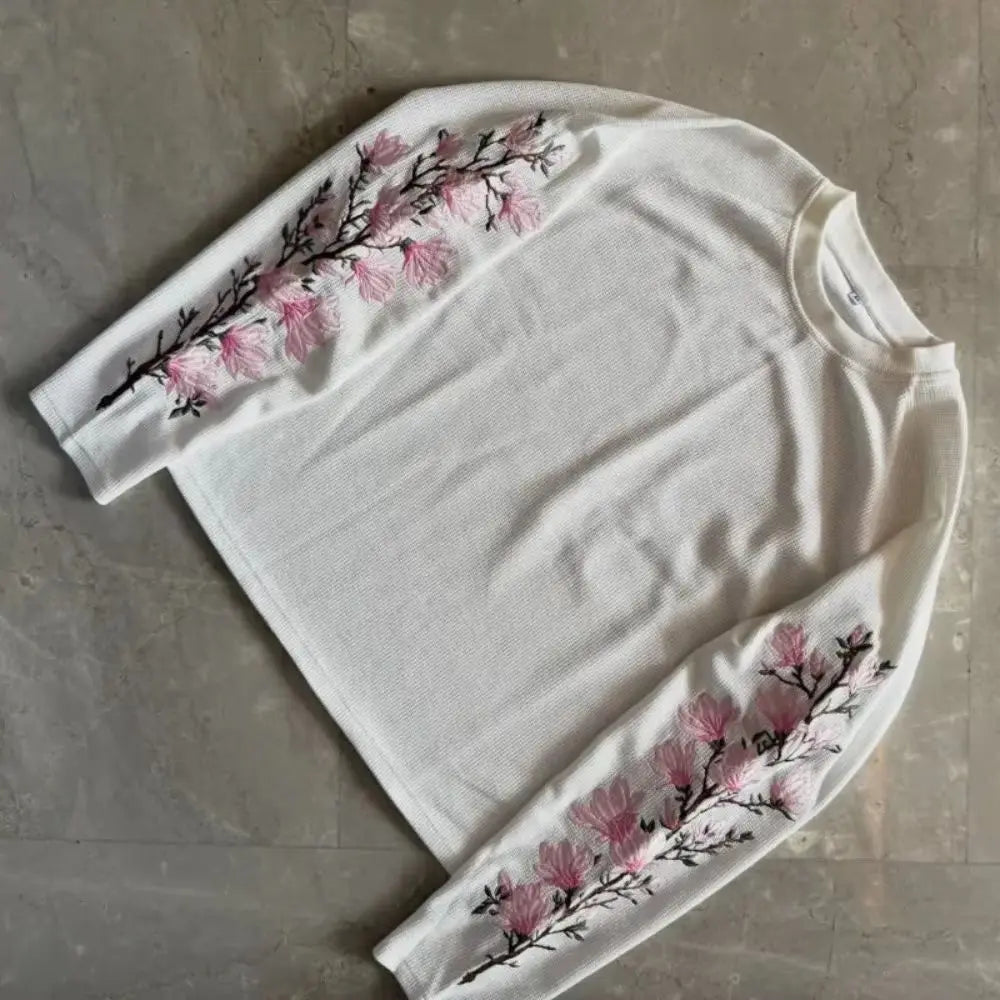 MOKUREN EMBROIDERED KNIT TEE